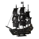 Dify Pirate Ship Building Blocks - with Miniature Characters || (621+ Pcs)